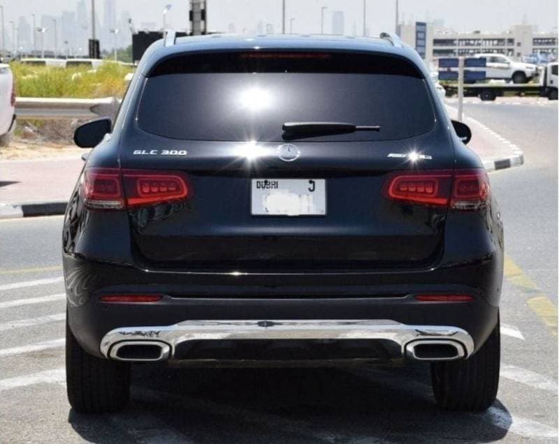 2021 Mercedes Benz GLC 300 AMG thumbnail 7