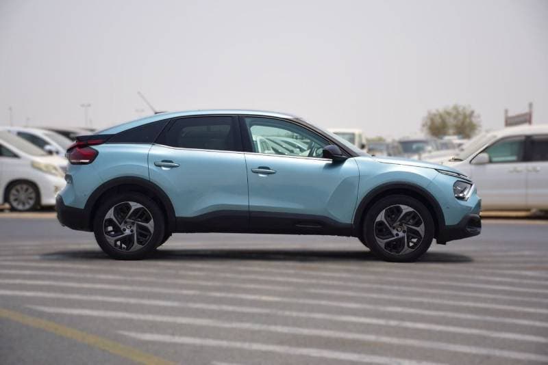 2023 Citroen C4 SHINE thumbnail 4