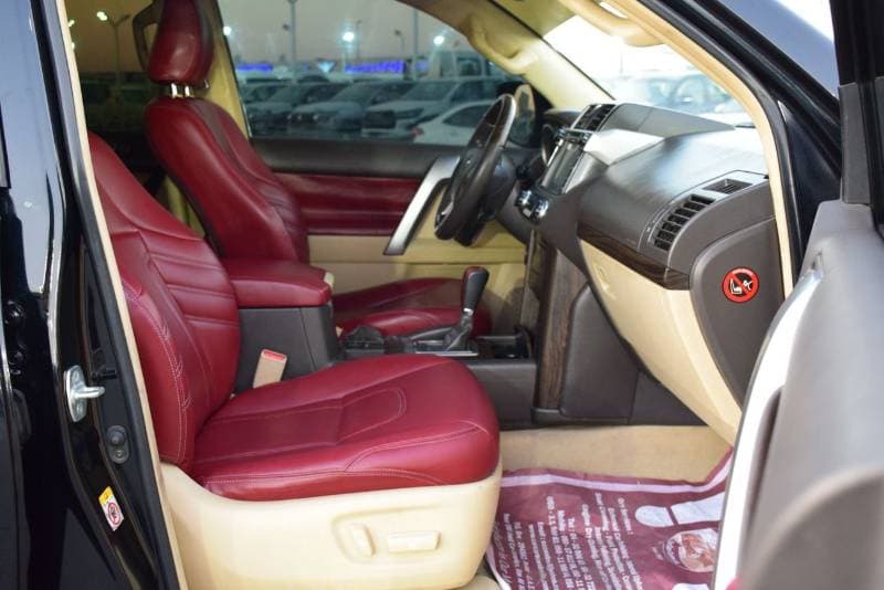 2014 Toyota Prado GXR thumbnail 8