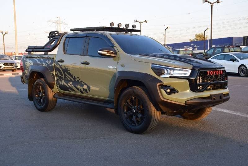 2021 Toyota Hilux SGLX thumbnail 2