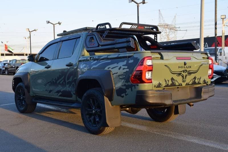 2021 Toyota Hilux SGLX thumbnail 6