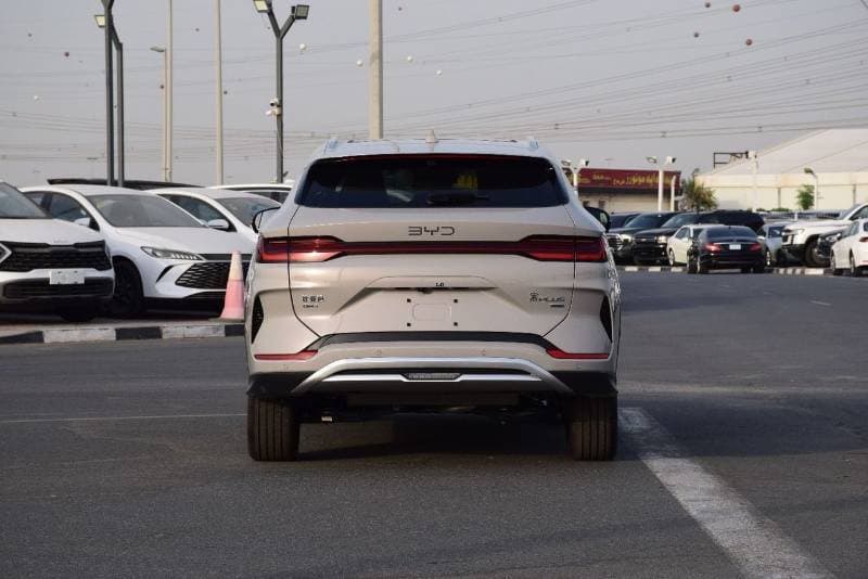 2025 BYD Song Plus FWD thumbnail 5