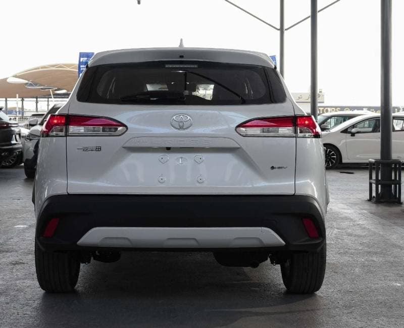 2026 Toyota Corolla Cross XL thumbnail 3