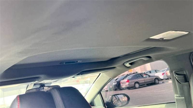 2020 Toyota Corolla SE+ thumbnail 6