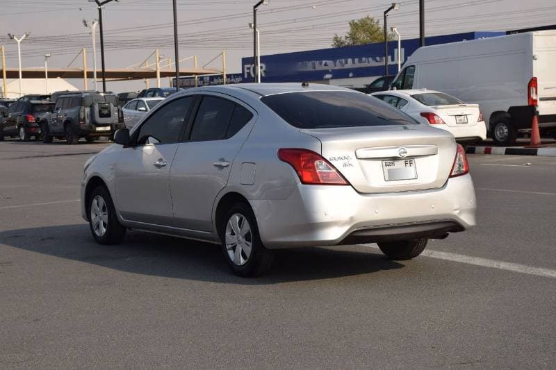 2020 Nissan Sunny SV thumbnail 4