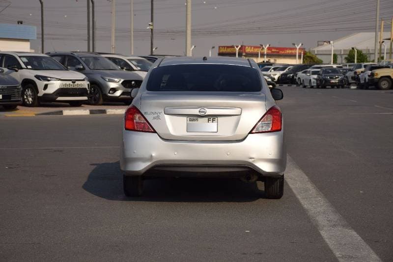 2020 Nissan Sunny SV thumbnail 5