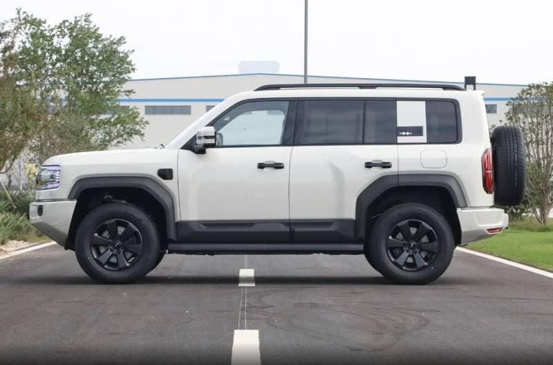 2026 BYD Leopard 5 FLAGSHIP thumbnail 3