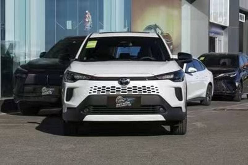 2026 Toyota Corolla Cross 2.0 Elite thumbnail 2