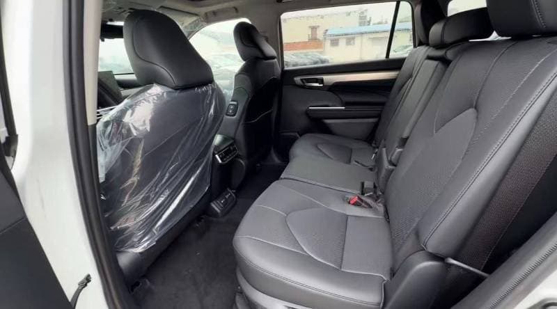 2026 Toyota Highlander Superme 2.5 Hybrid With JBL thumbnail 7