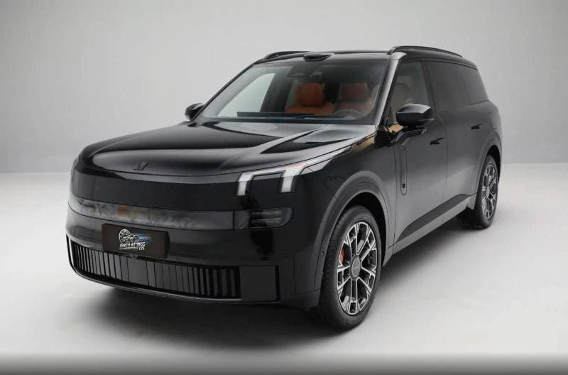 2025 Lynk & Co 900 Ultra thumbnail 2