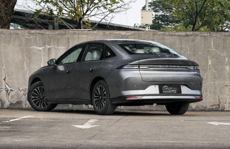 2026 Nissan N6 Max thumbnail 4