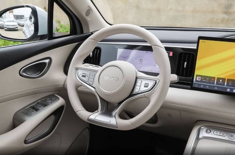 2026 BYD Sealion 05 DM i 220KM Starter Edition thumbnail 8