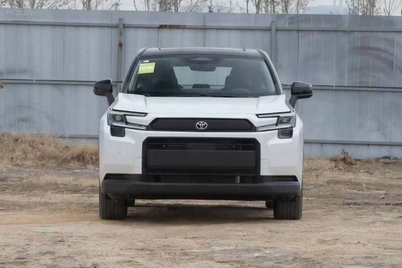 2026 Toyota RAV4 XLE