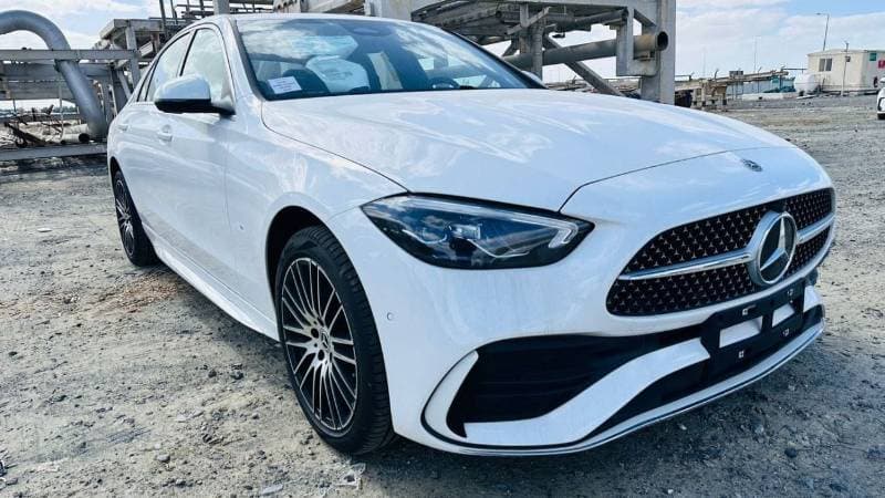 2025 Mercedes Benz C 200 L thumbnail 4