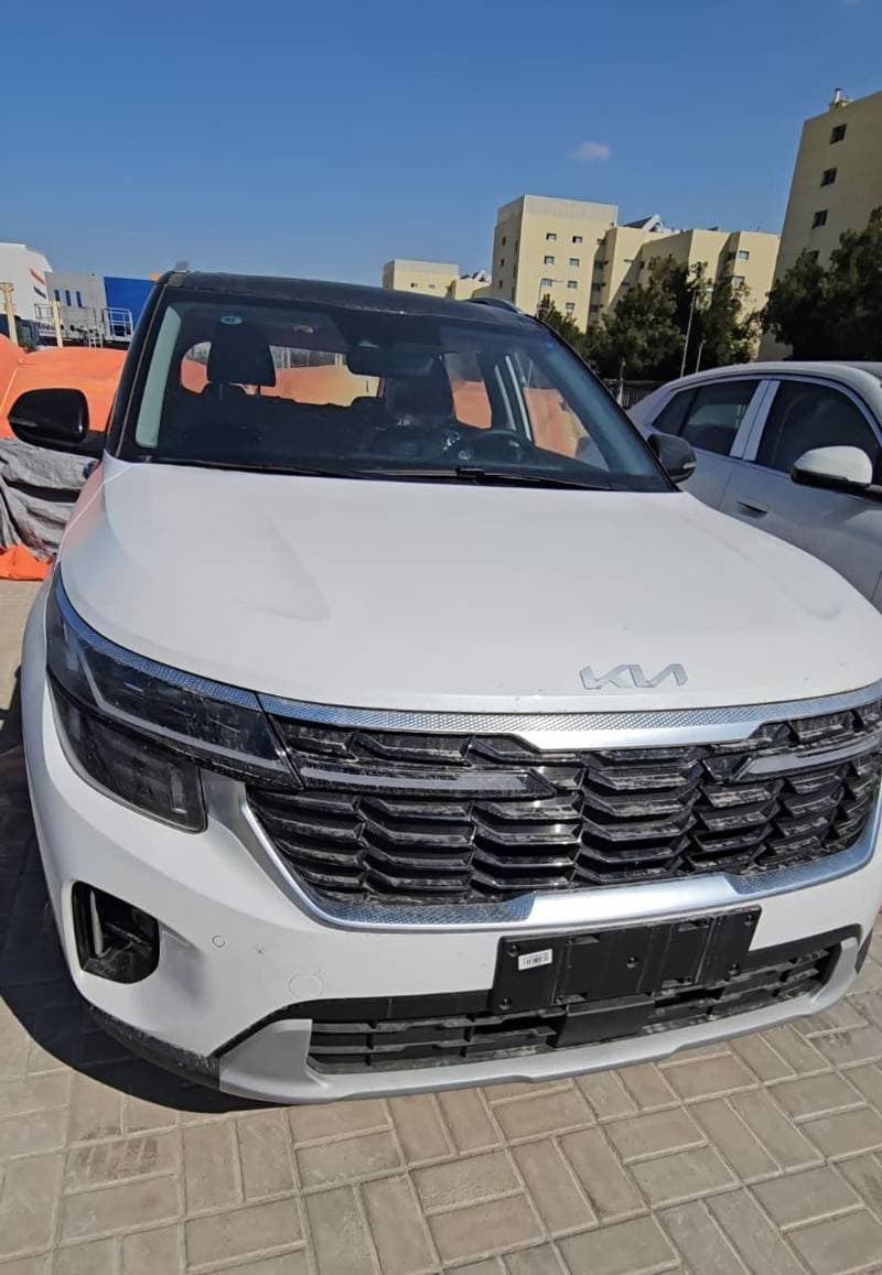 2026 Kia Seltos LX STANDARD thumbnail 4
