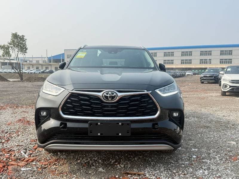 2026 Toyota Highlander Supreme