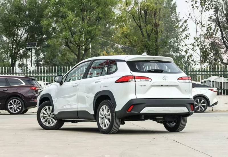 2026 Toyota Corolla Cross Elite thumbnail 2