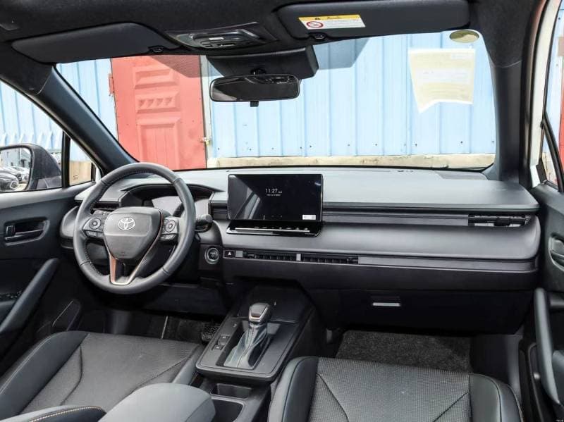 2026 Toyota Corolla Cross Elite thumbnail 5