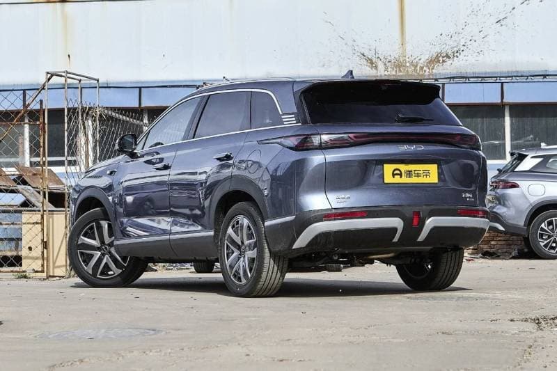 2026 BYD Sealion 7 PERFORMANCE thumbnail 3