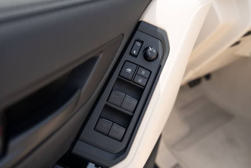 2026 Toyota Land Cruiser GXR thumbnail 6