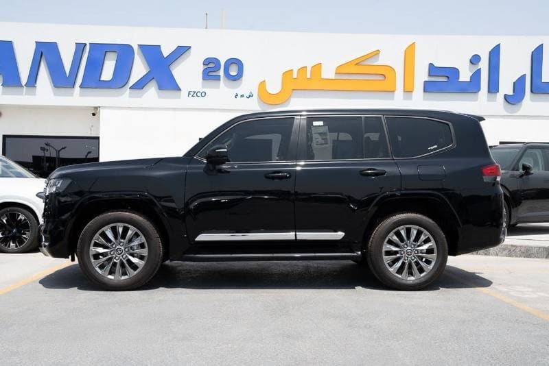 2026 Toyota Land Cruiser GXR thumbnail 4