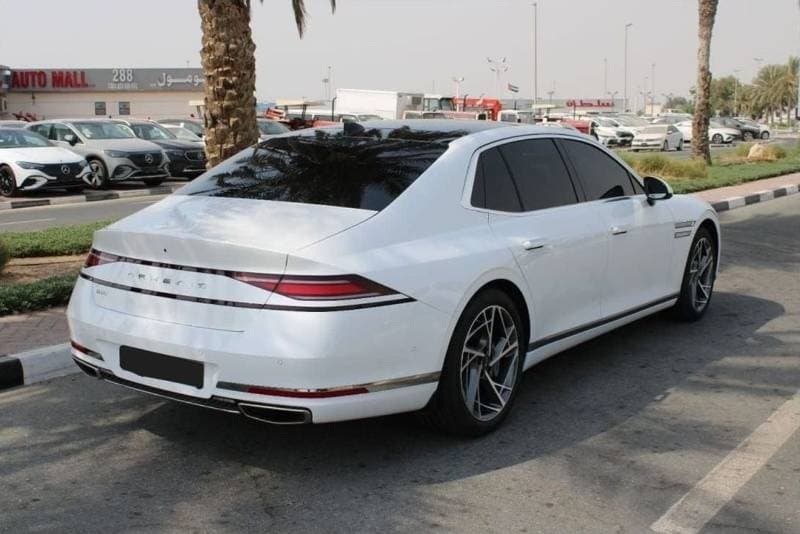 2023 Genesis G90 ROYAL thumbnail 5