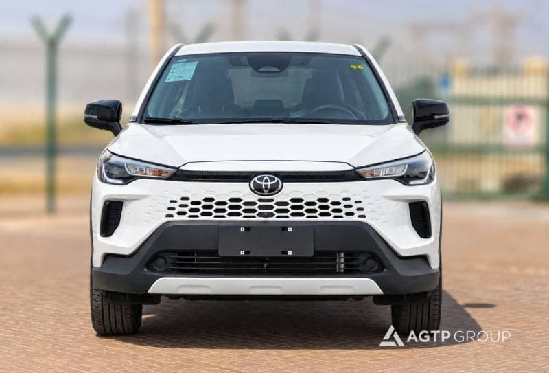 2026 Toyota Corolla Cross GLI thumbnail 2