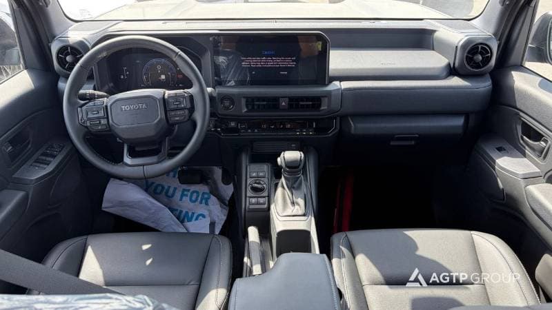 2027 Toyota Land Cruiser Fj GXR thumbnail 8