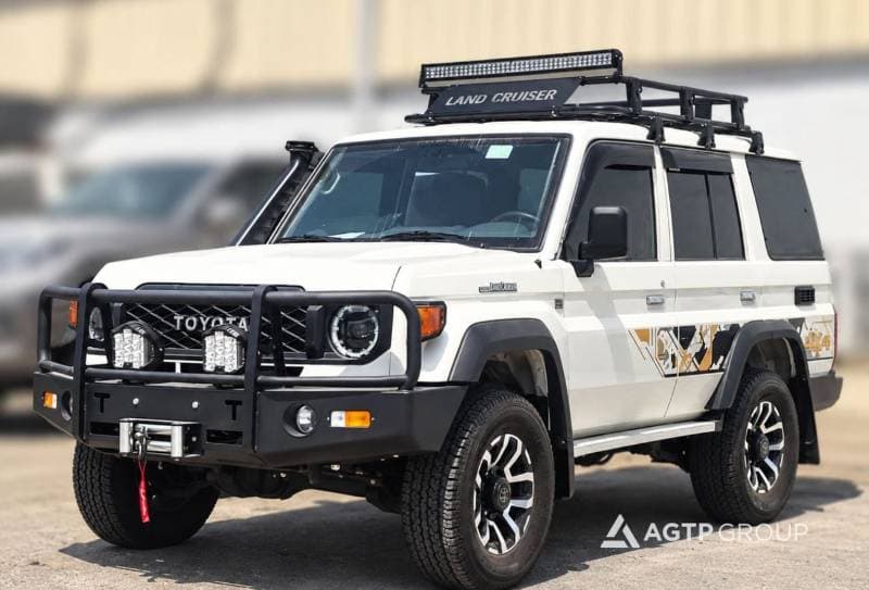2026 Toyota Land Cruiser 70 LC76 LX