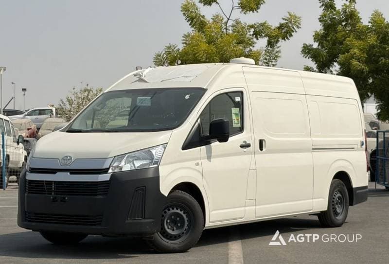 2026 Toyota Hiace DX thumbnail 3
