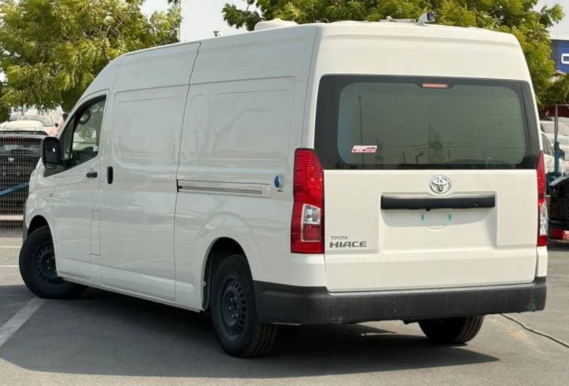 2026 Toyota Hiace DX thumbnail 7