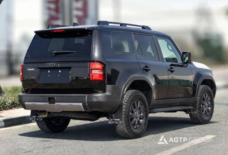 2026 Toyota Prado ADVENTURE thumbnail 3