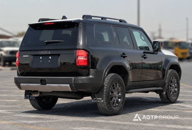 2026 Toyota Prado ADVENTURE thumbnail 4