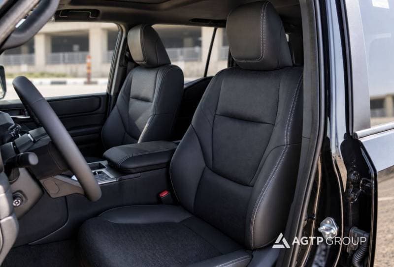 2026 Toyota Prado ADVENTURE thumbnail 3