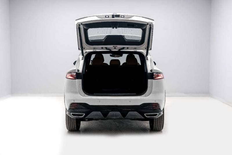 2026 MG HS LUXURY thumbnail 7