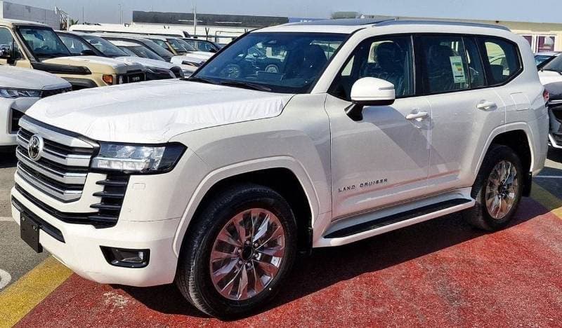 2025 Toyota Land Cruiser GXR4