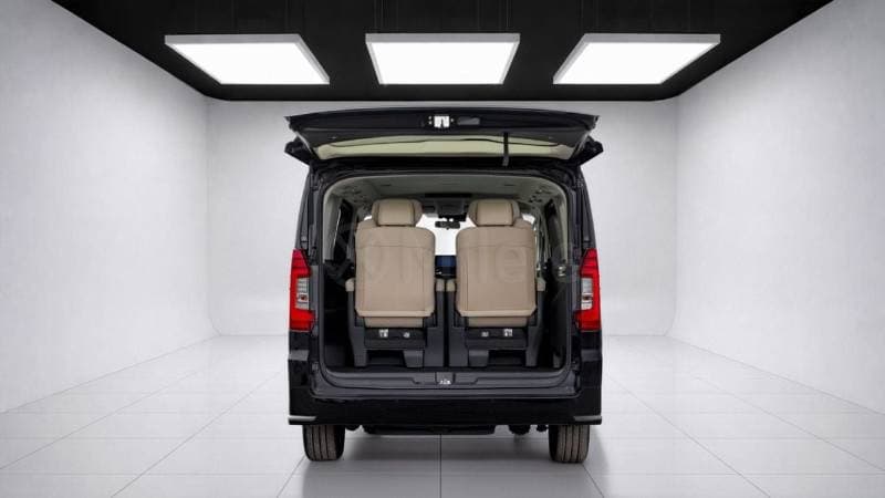 2026 Toyota Granvia PREMIUM thumbnail 5