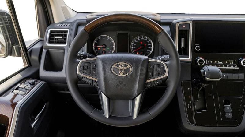 2026 Toyota Granvia PREMIUM thumbnail 7