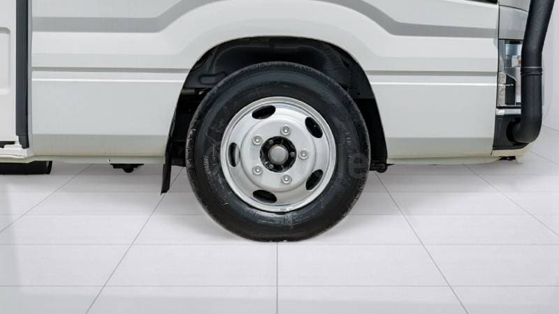 2026 Toyota Coaster 30 Seater thumbnail 6