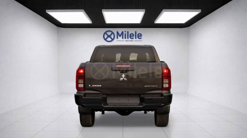 2027 Mitsubishi L200 SPORTERO DC CHROME EDITION thumbnail 4