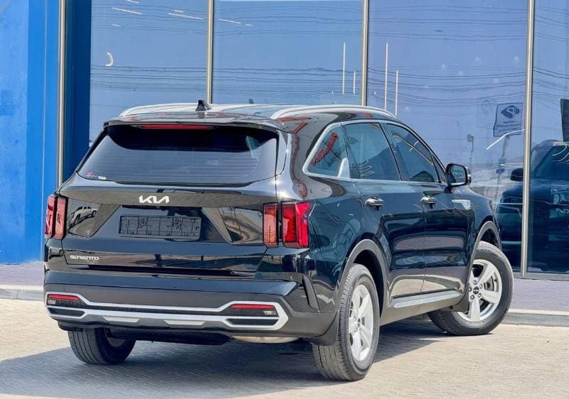2023 Kia Sorento LX STANDARD thumbnail 5