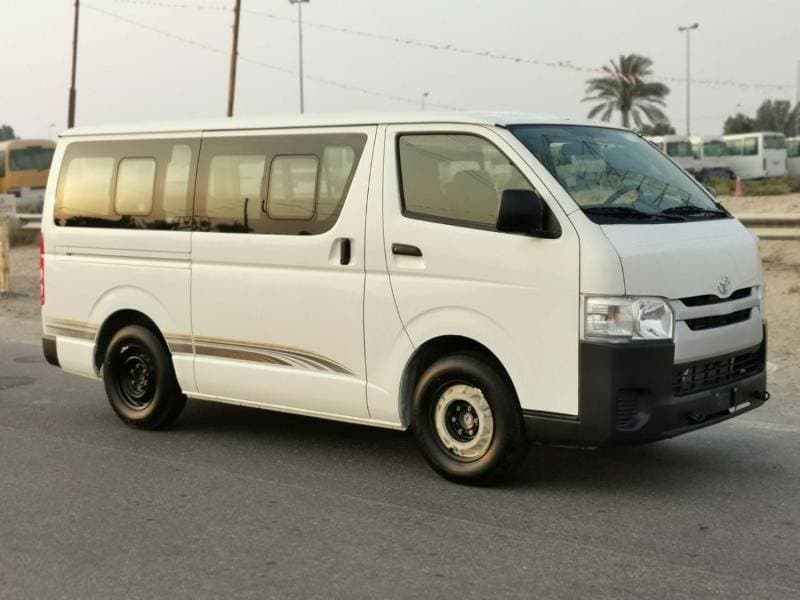 2022 Toyota Hiace STANDARD ROOF thumbnail 3