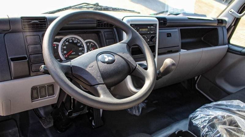 2024 Mitsubishi Fuso Canter thumbnail 7