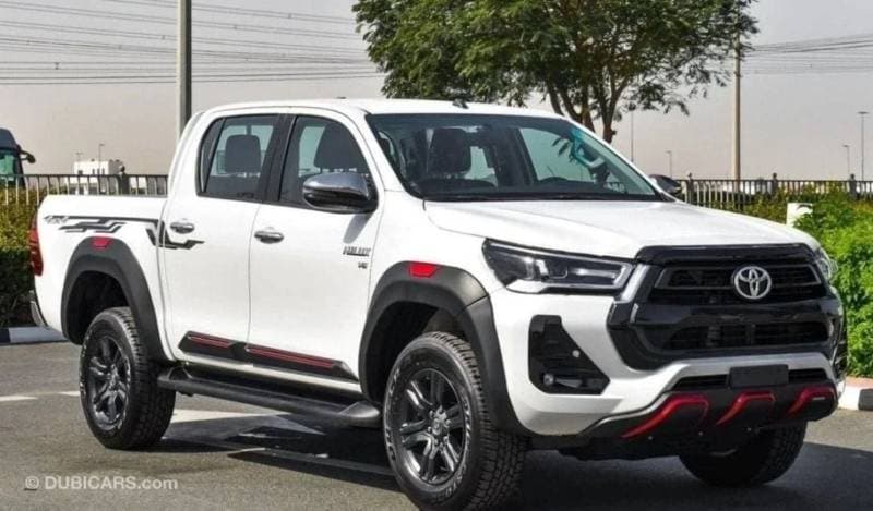 2025 Toyota Hilux SGLX thumbnail 2