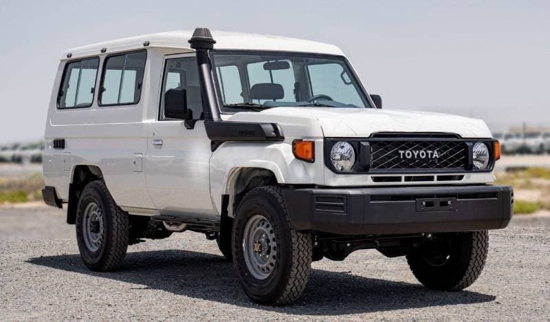 2026 Toyota Land Cruiser 70 LC 78 HARDTOP 2.8L AT thumbnail 3