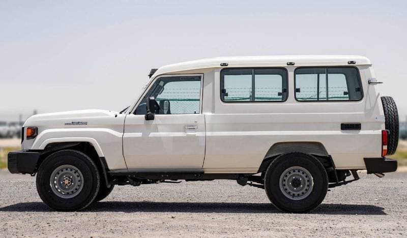 2026 Toyota Land Cruiser 70 LC 78 HARDTOP 2.8L AT thumbnail 8