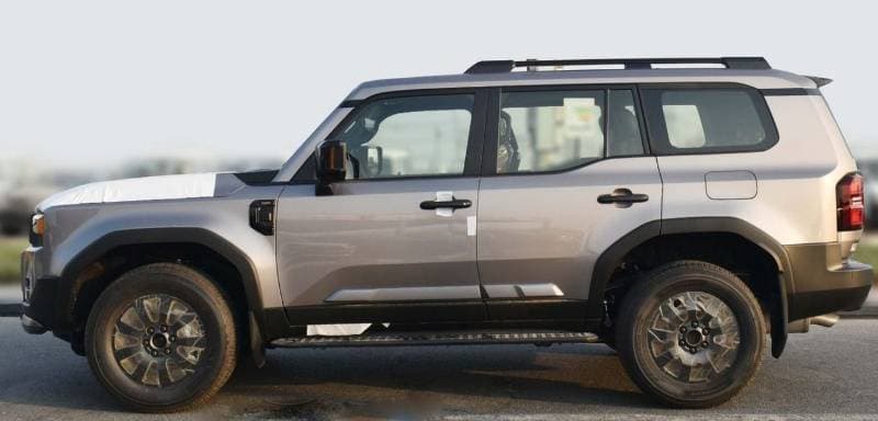 2025 Toyota Prado VXR thumbnail 5