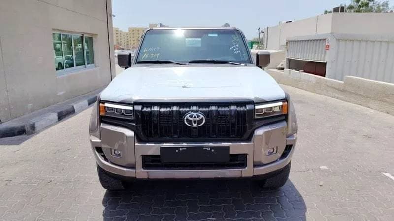 2026 Toyota Prado GXR thumbnail 3