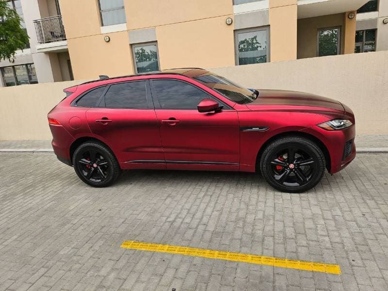 2018 Jaguar F PACE R SPORT thumbnail 4