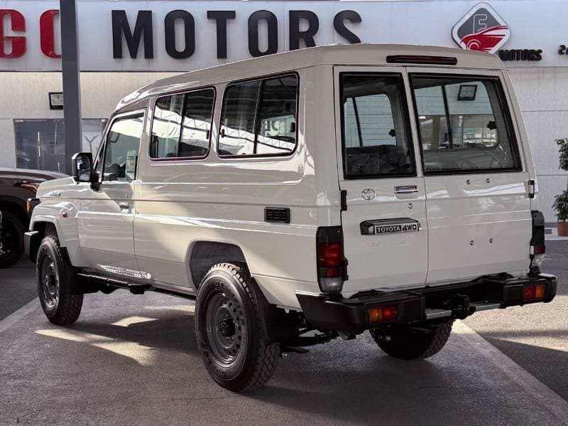 2026 Toyota Land Cruiser 70 LAND CRUISER GDJ 78 HARD TOP 78 2.8 M/T thumbnail 5